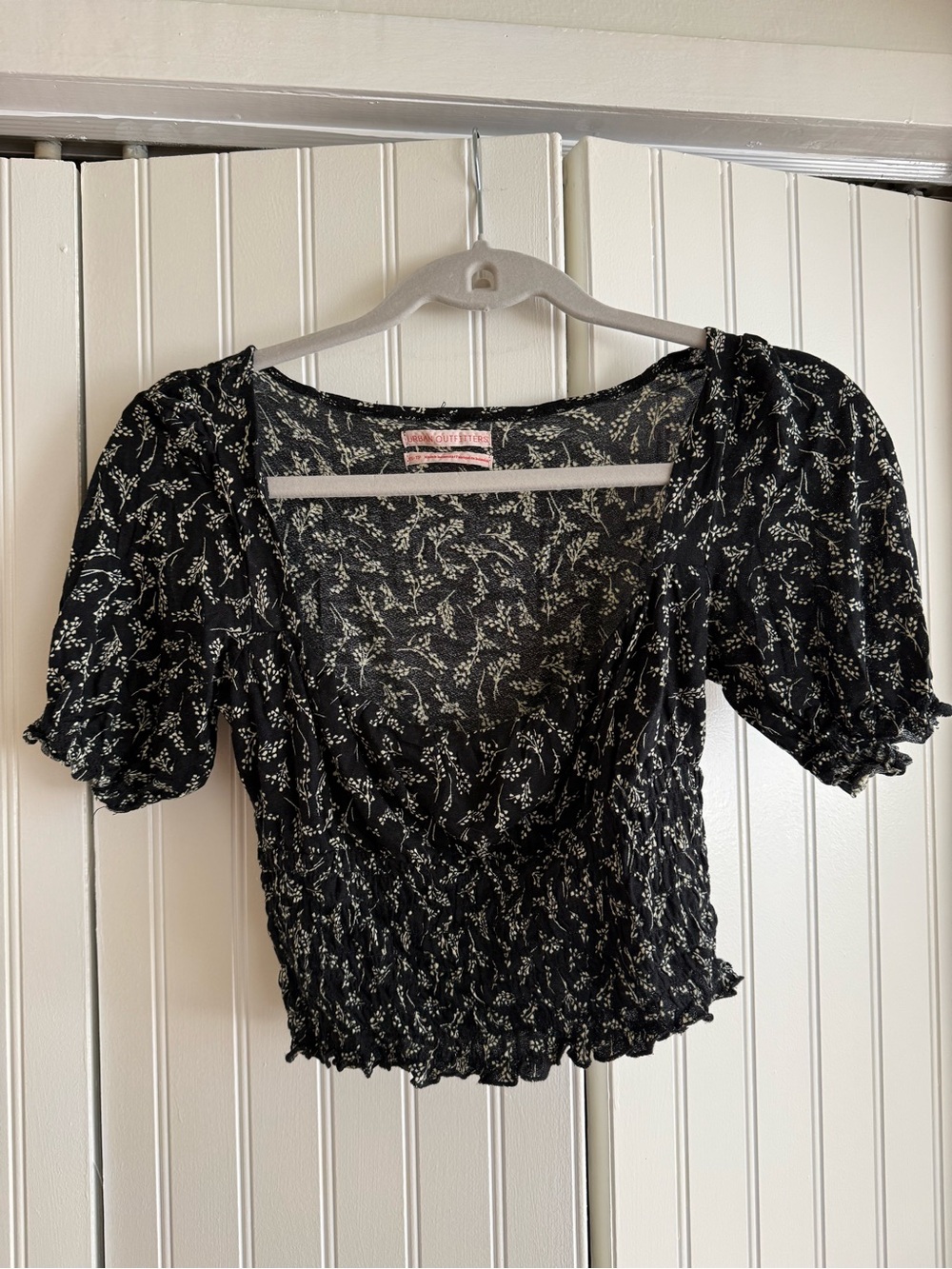 Urban Outfitters Black Floral Smocked Puff Sleeve Crop Top